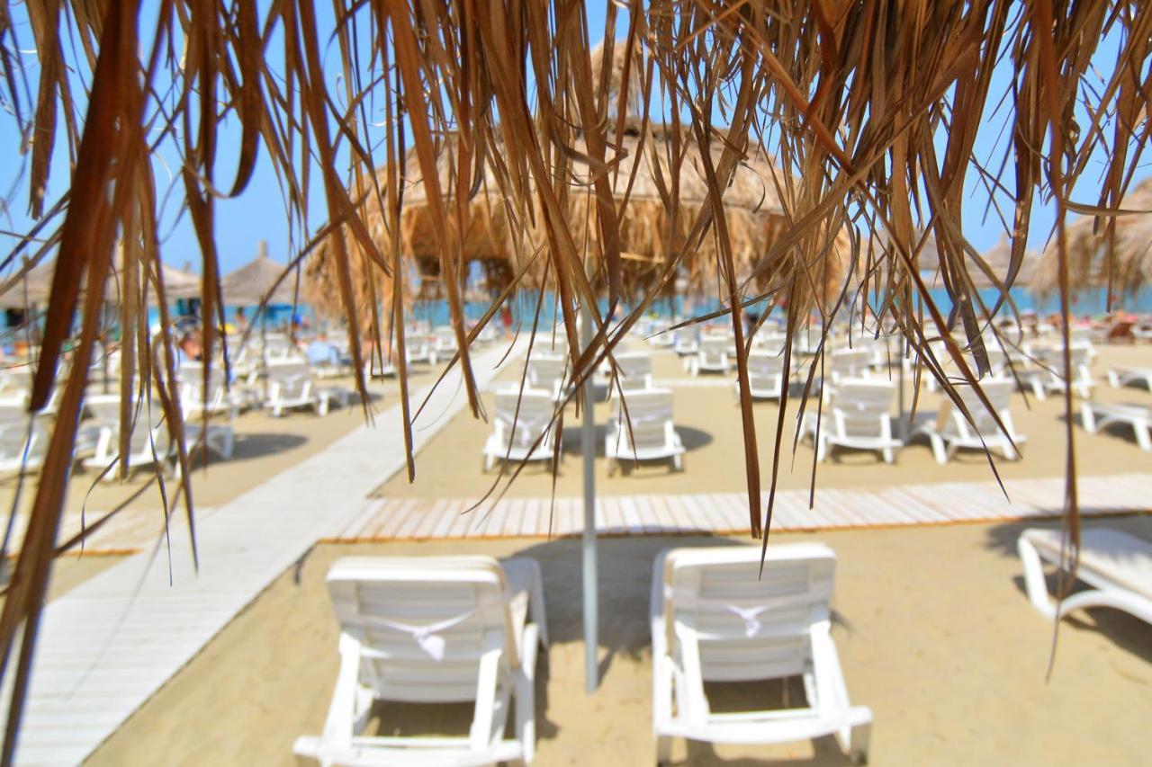 Sandy Beach Resort Golem  Esterno foto