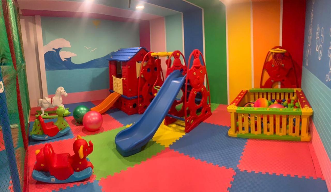 Sandy Beach Resort Golem  Esterno foto
