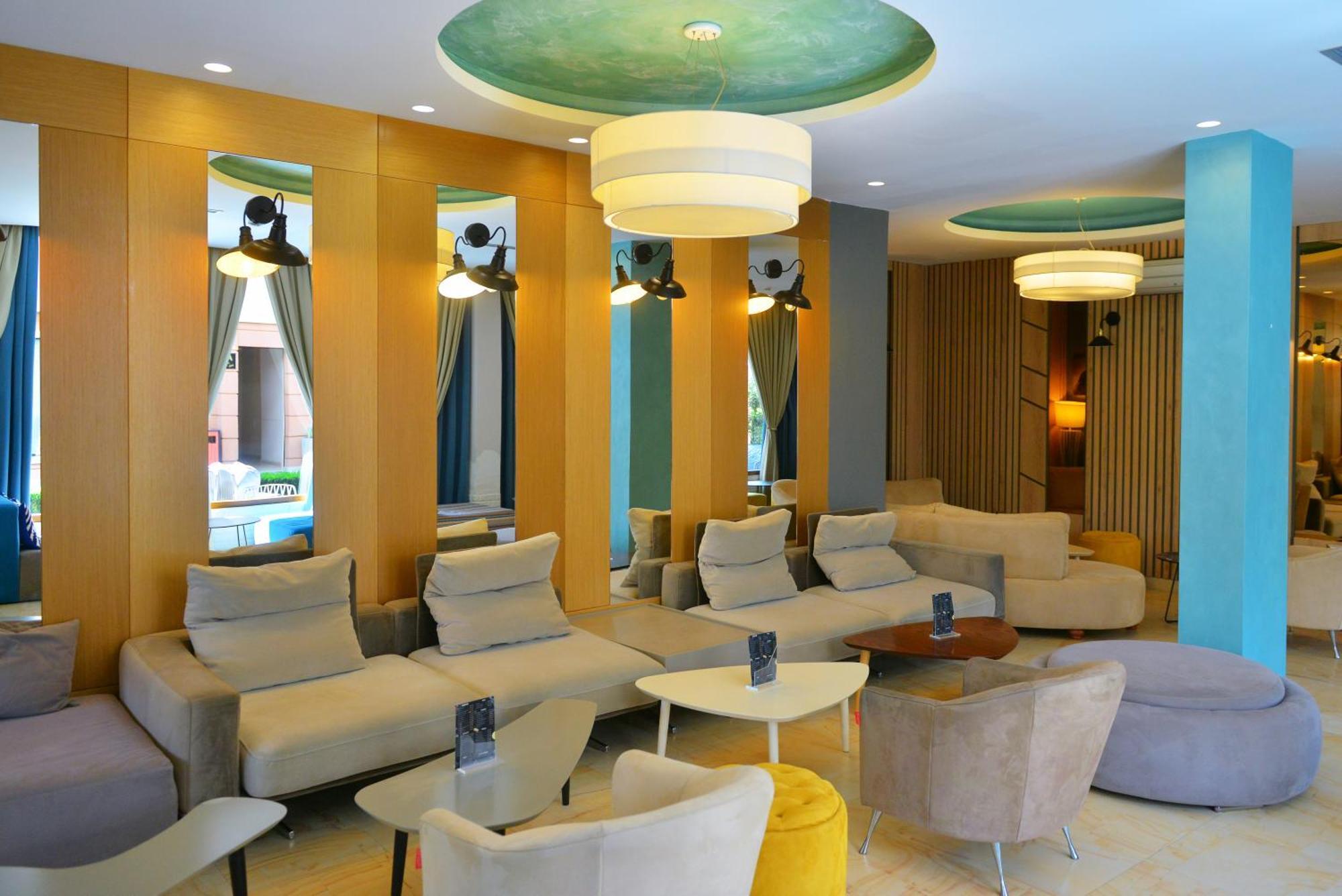 Sandy Beach Resort Golem  Esterno foto